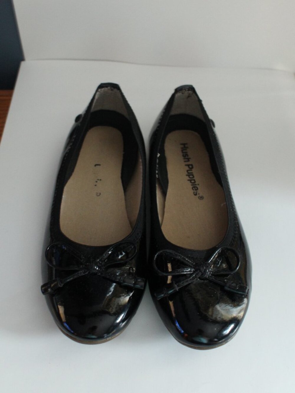 Hush Puppies Size 13 Glossy Black Ballet Style Shoes